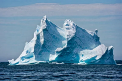 Iceberg on the ocean antartic